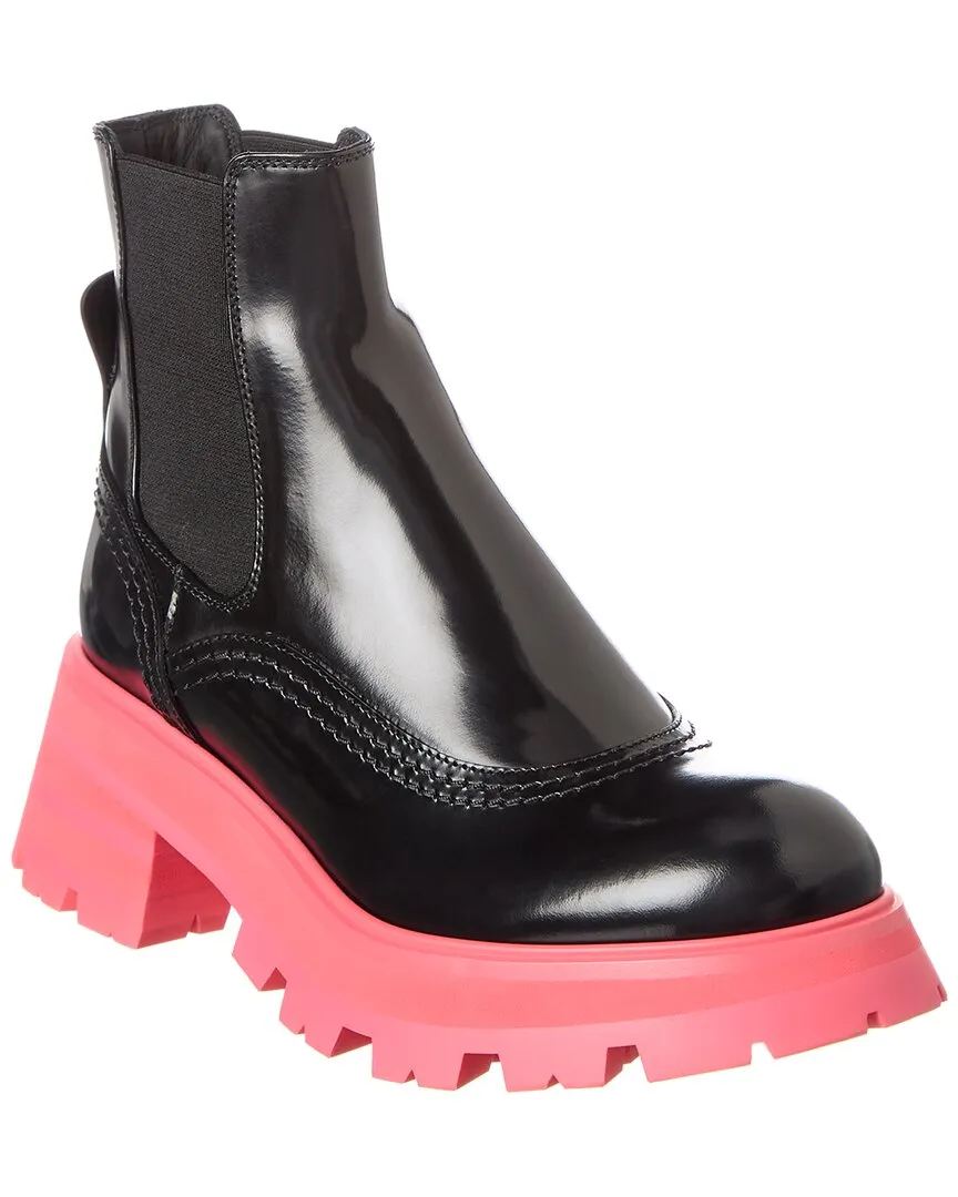 Alexander McQueen Wander Leather Chelsea Boot