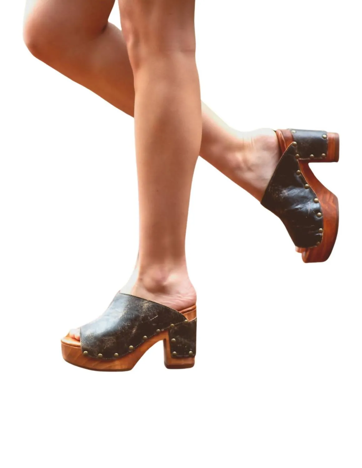 Deva Clog Flatform Heel In Black Lux