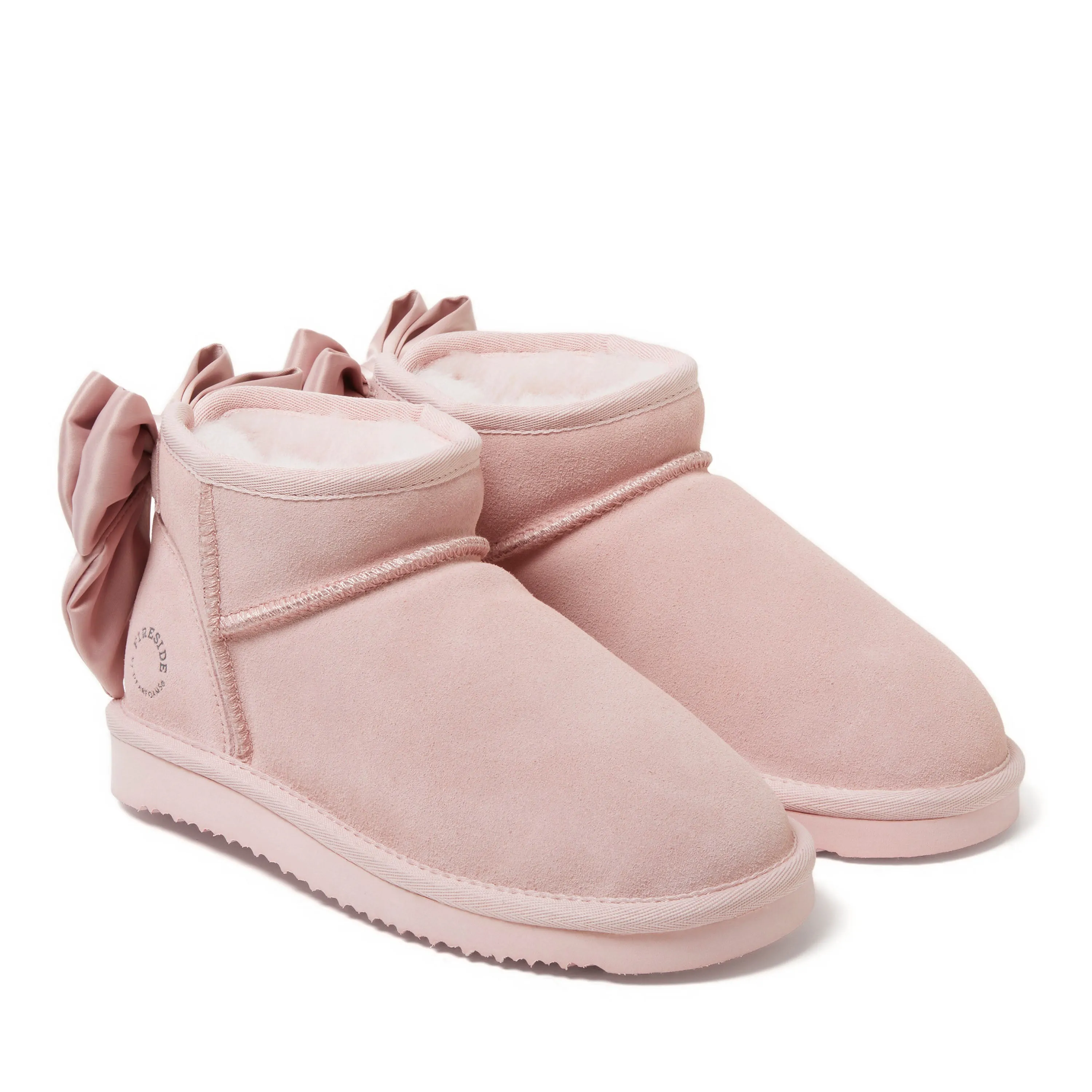 Fireside by Dearfoams Women's Riverland Genuine Shearling Bootie with Bow