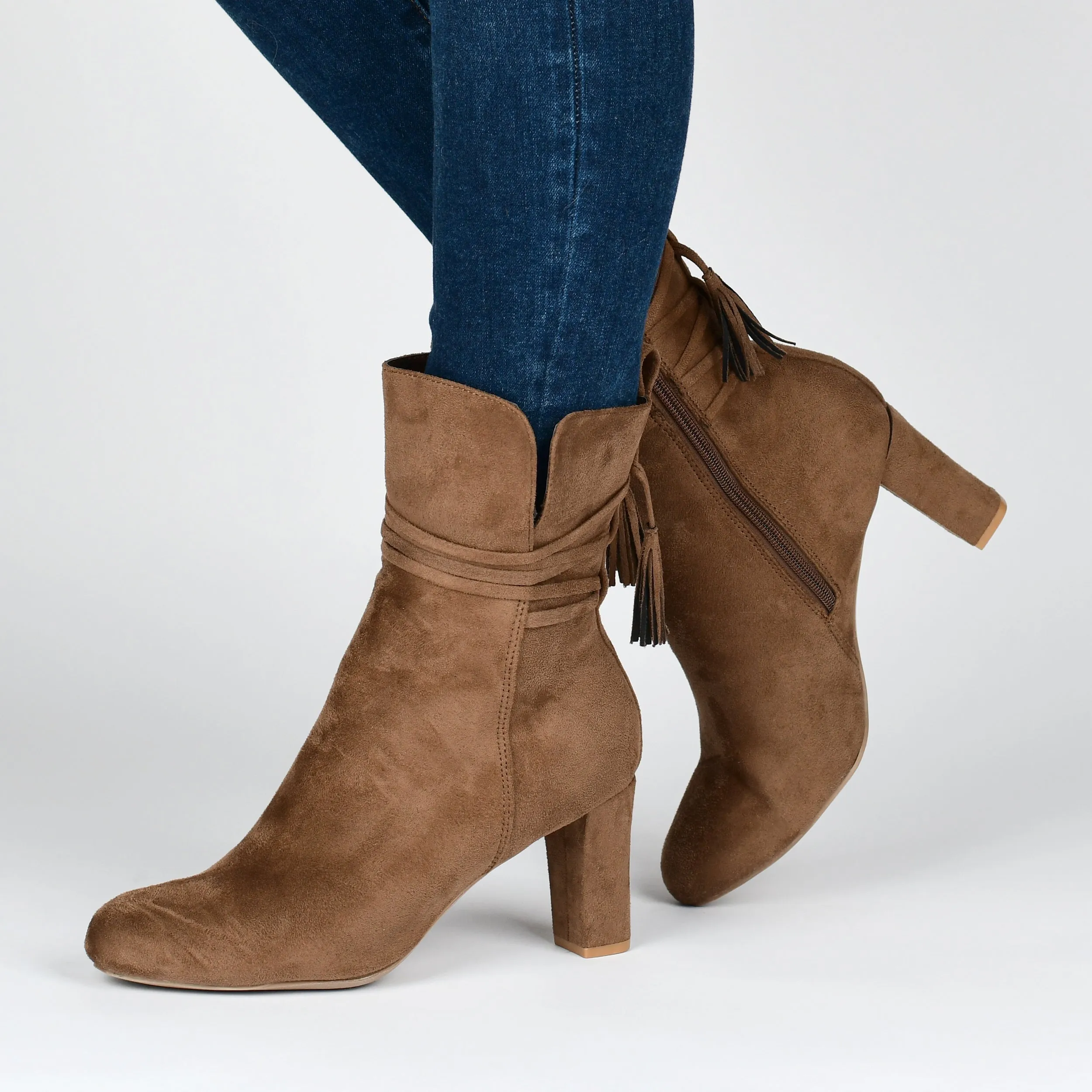 Journee Collection Women's Zuri Bootie
