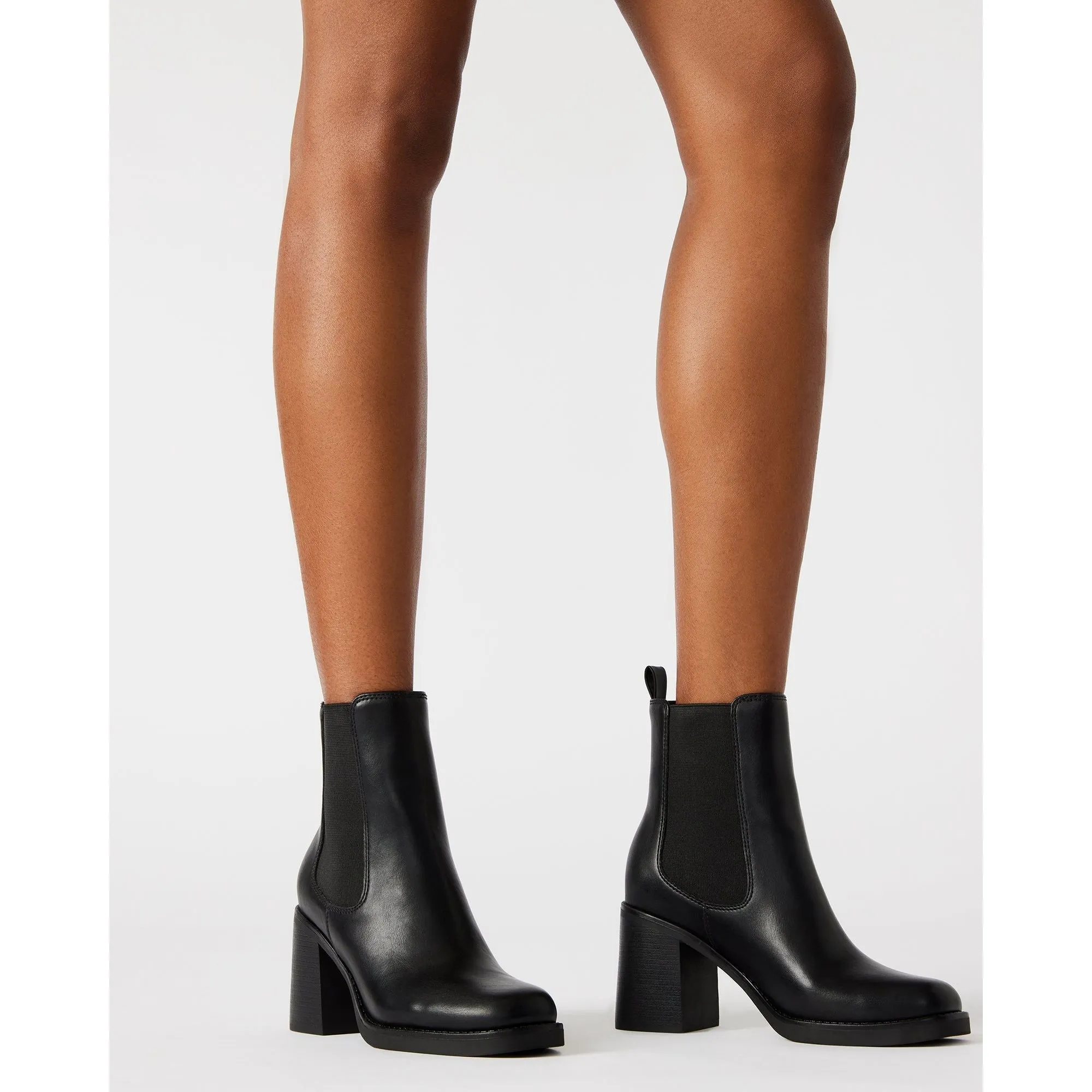 Koraline Black