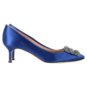 Manolo Blahnik Hangisi 50 Pointed Pumps in Blue Satin