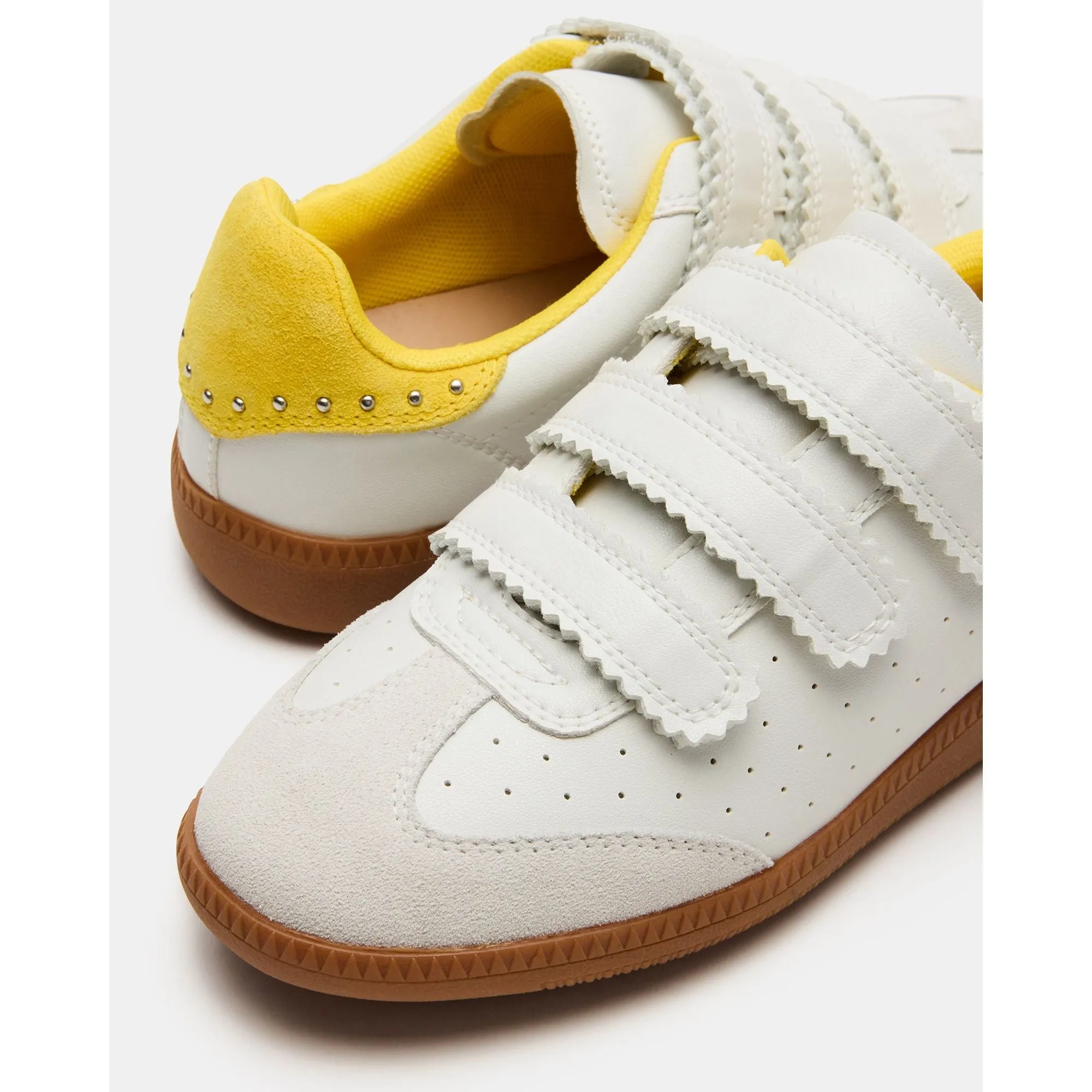 Momentum White/yellow