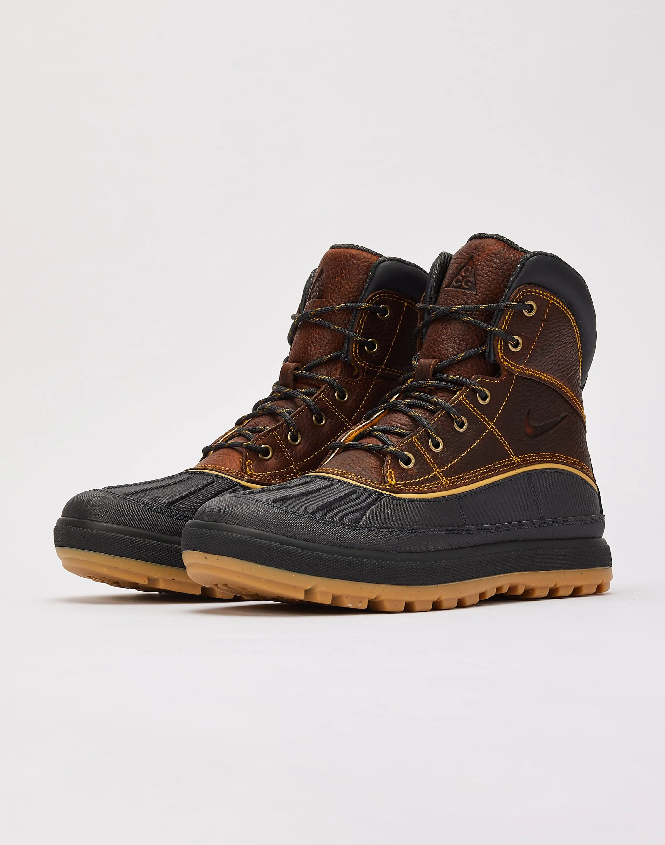 Nike Woodside 2 High ACG Boots