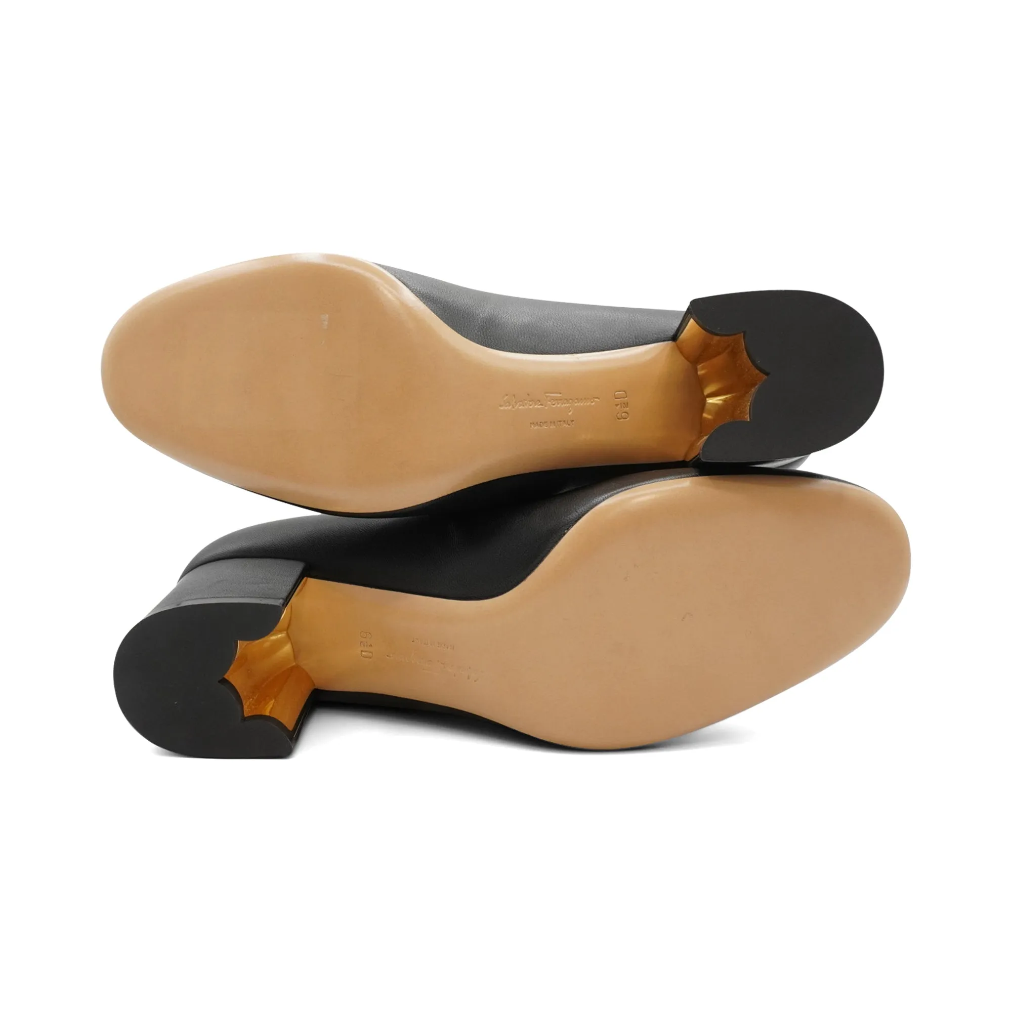 Salvatore Ferragamo Court Heels - Women's 6.5