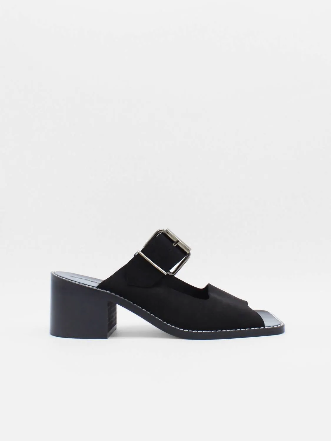 Women's Avi Mule In Black