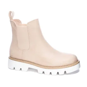 Women's Jonnie Piper Bootie In Cream