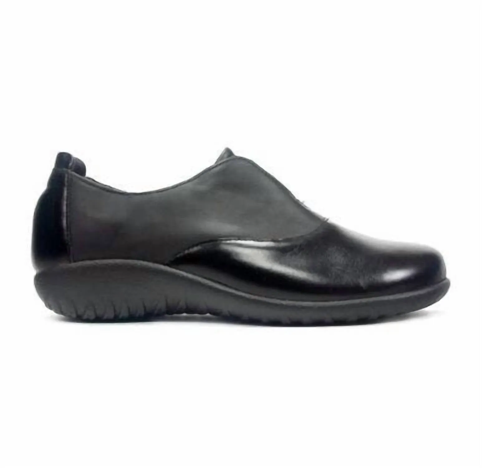 Women's Karo All Day Comfort Shoe In Black