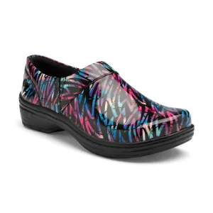 Women's Mission Clog In Grunge Patent
