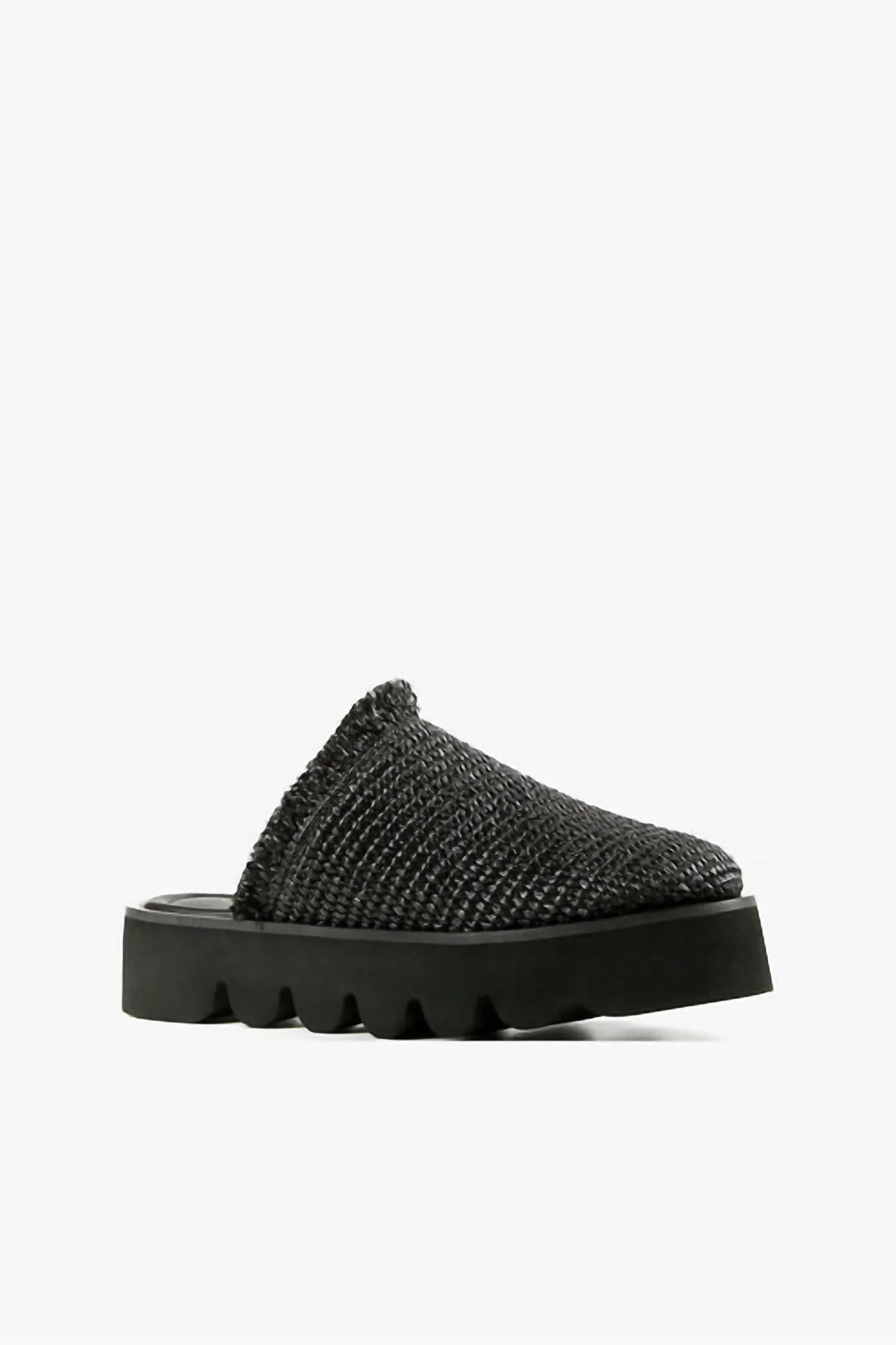 Women's Raffia Round Lugg Mule In Black