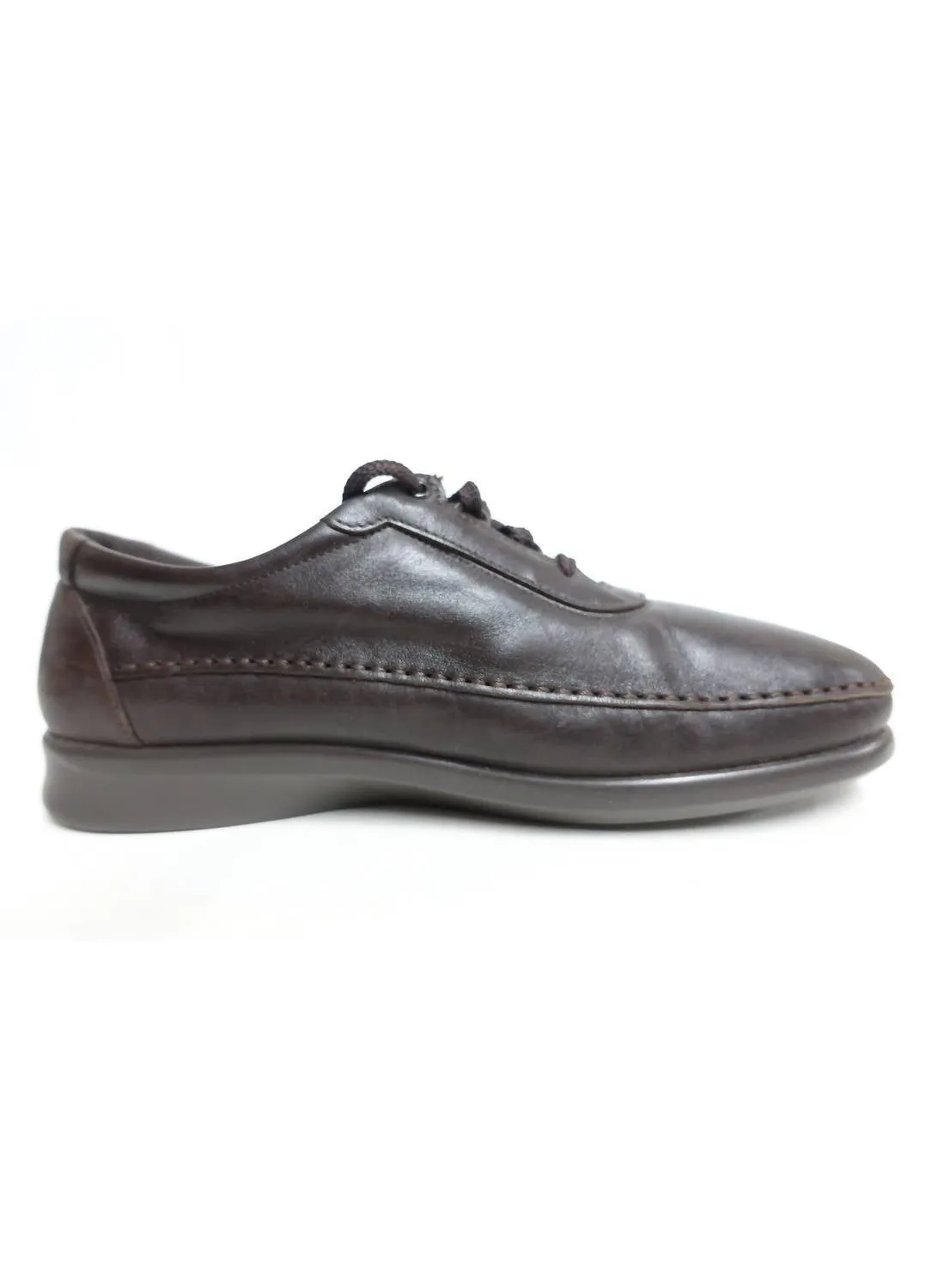 Women's Traveler Athletic Lace Up Shoe - Medium In Dark Brown