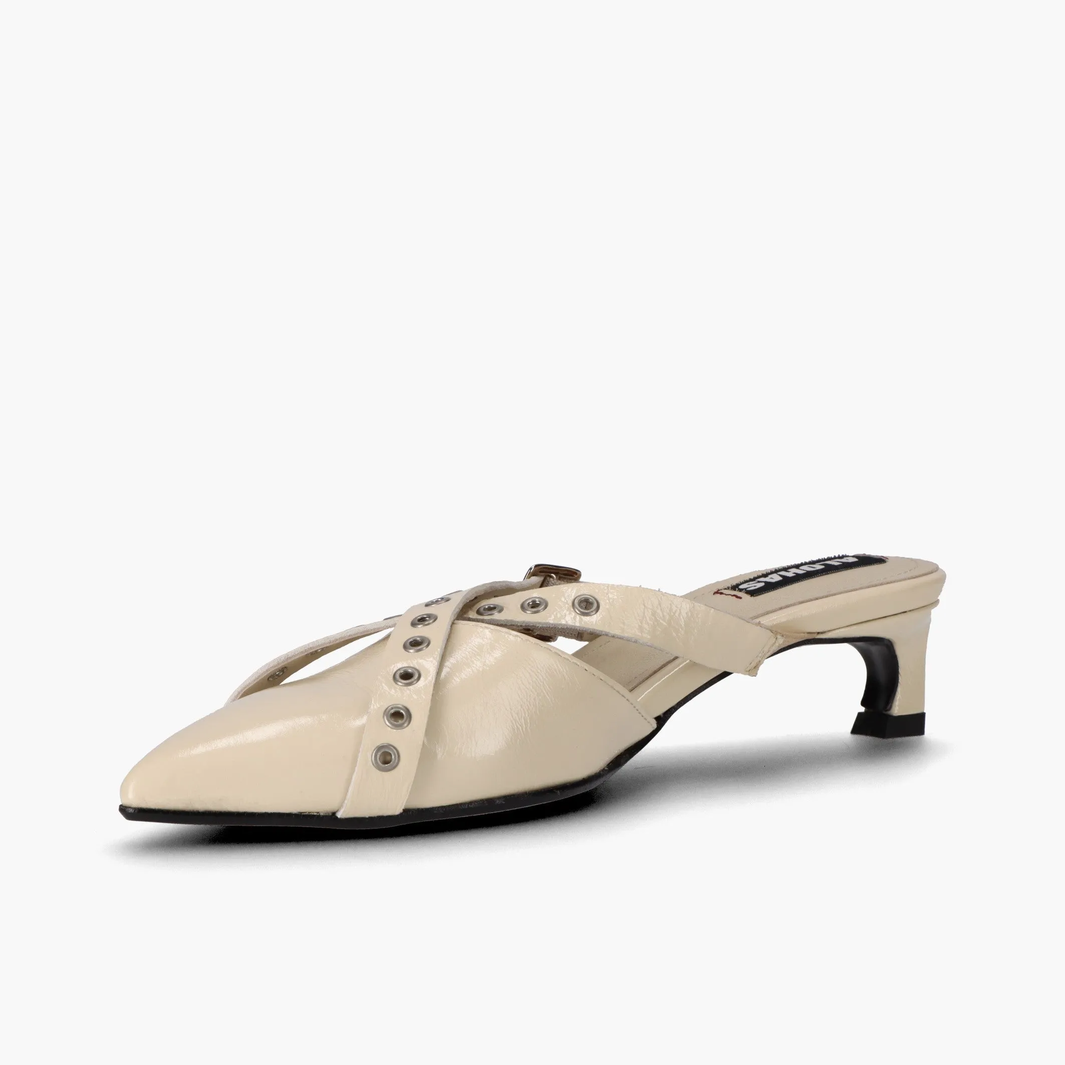 Zyra Onix Cream Leather Mules